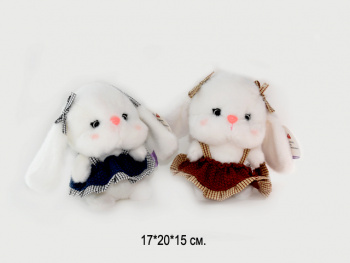 им Зайка арт. 209178 Белый в сарафане с клетчатым бантом на голове 20 см в пак.